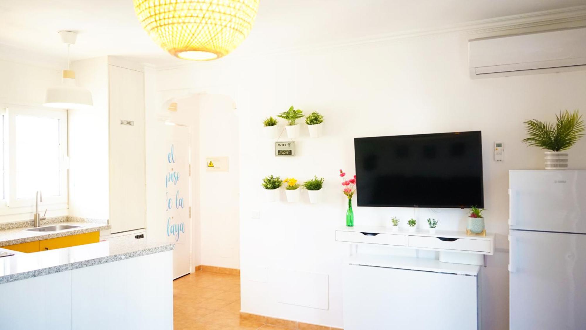 Precioso Apartamento Recien Reformado En Nerja Exterior photo